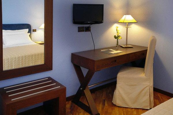 ホテル メッセニオン メッシーナ 部屋 写真